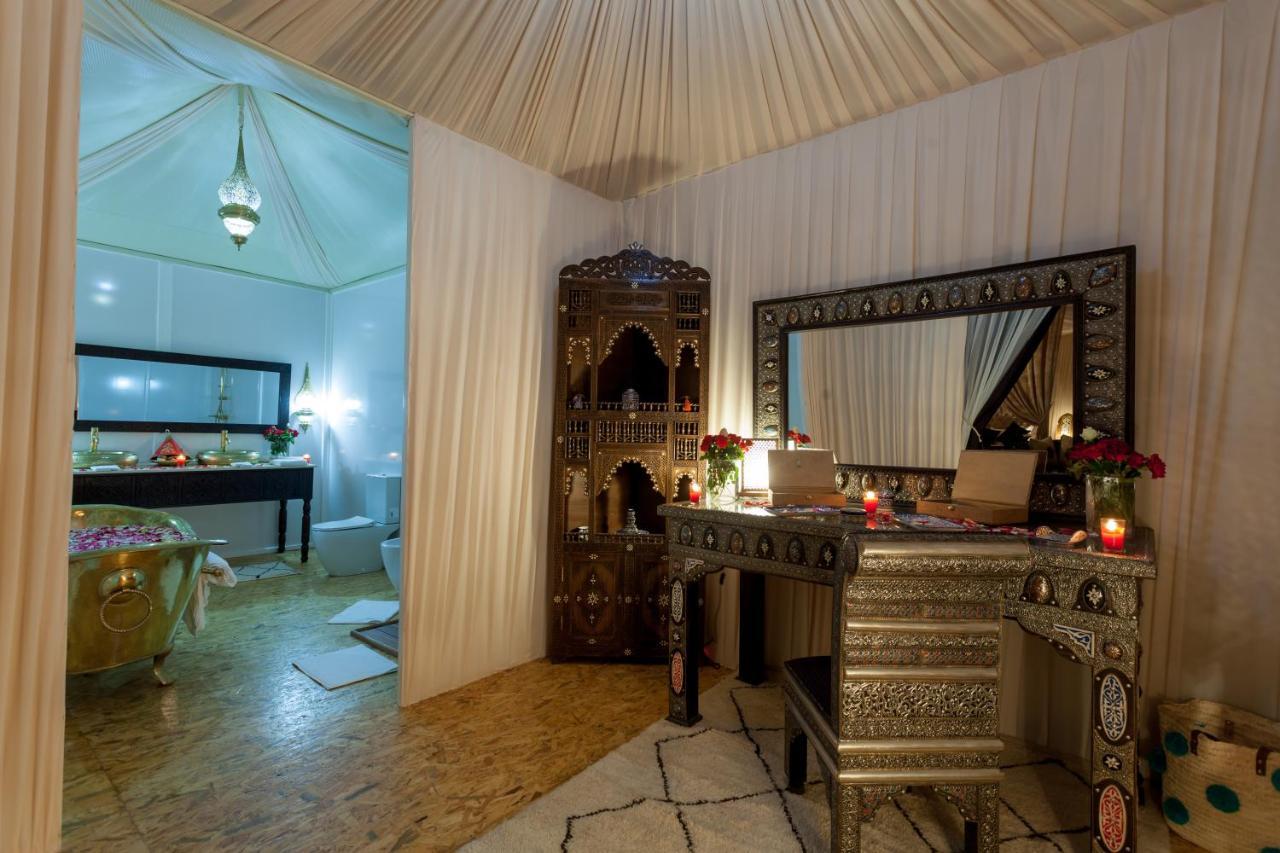 Lemnaouar Erg Camp Otel Merzouga Dış mekan fotoğraf